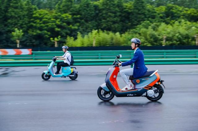 電動車“跑不遠”需要換電瓶？教你一招，讓電池多用兩年